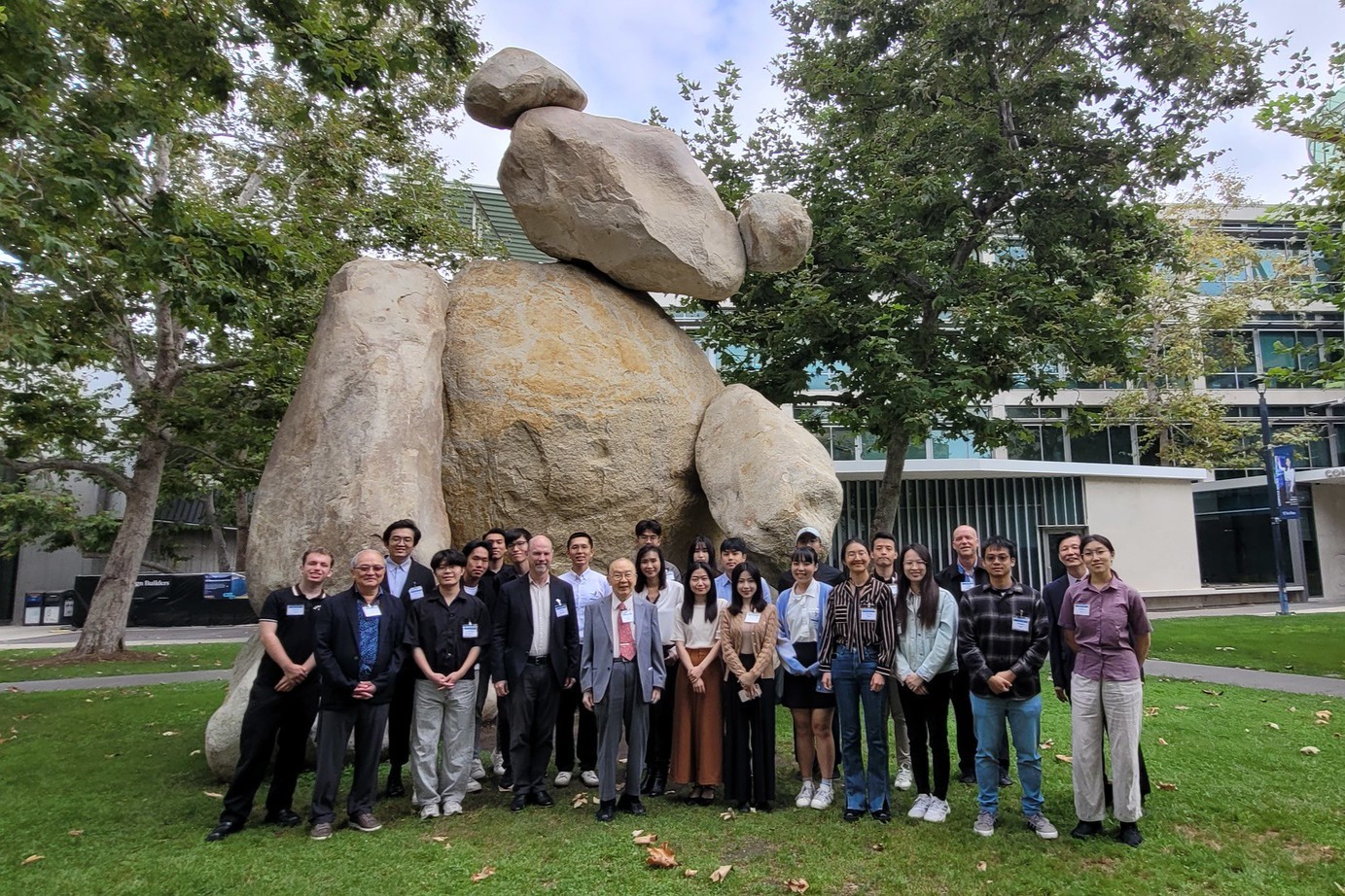 J Yang 25 Group Photo