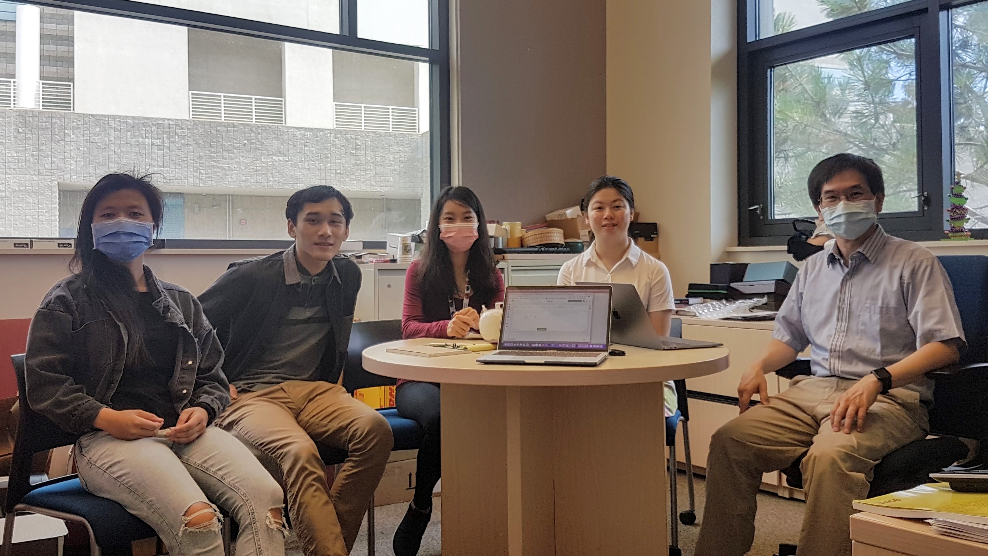 J-Yang-students-visited-SCCN.jpg