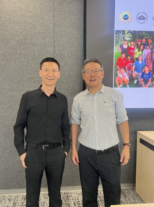 Zhong & Gu